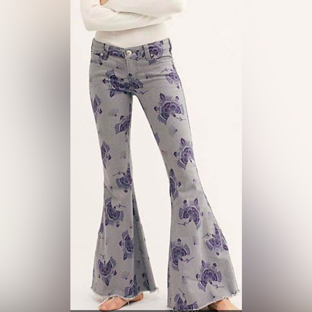 Free People Super Flare cheeta Jeans - Picture 2 of 7